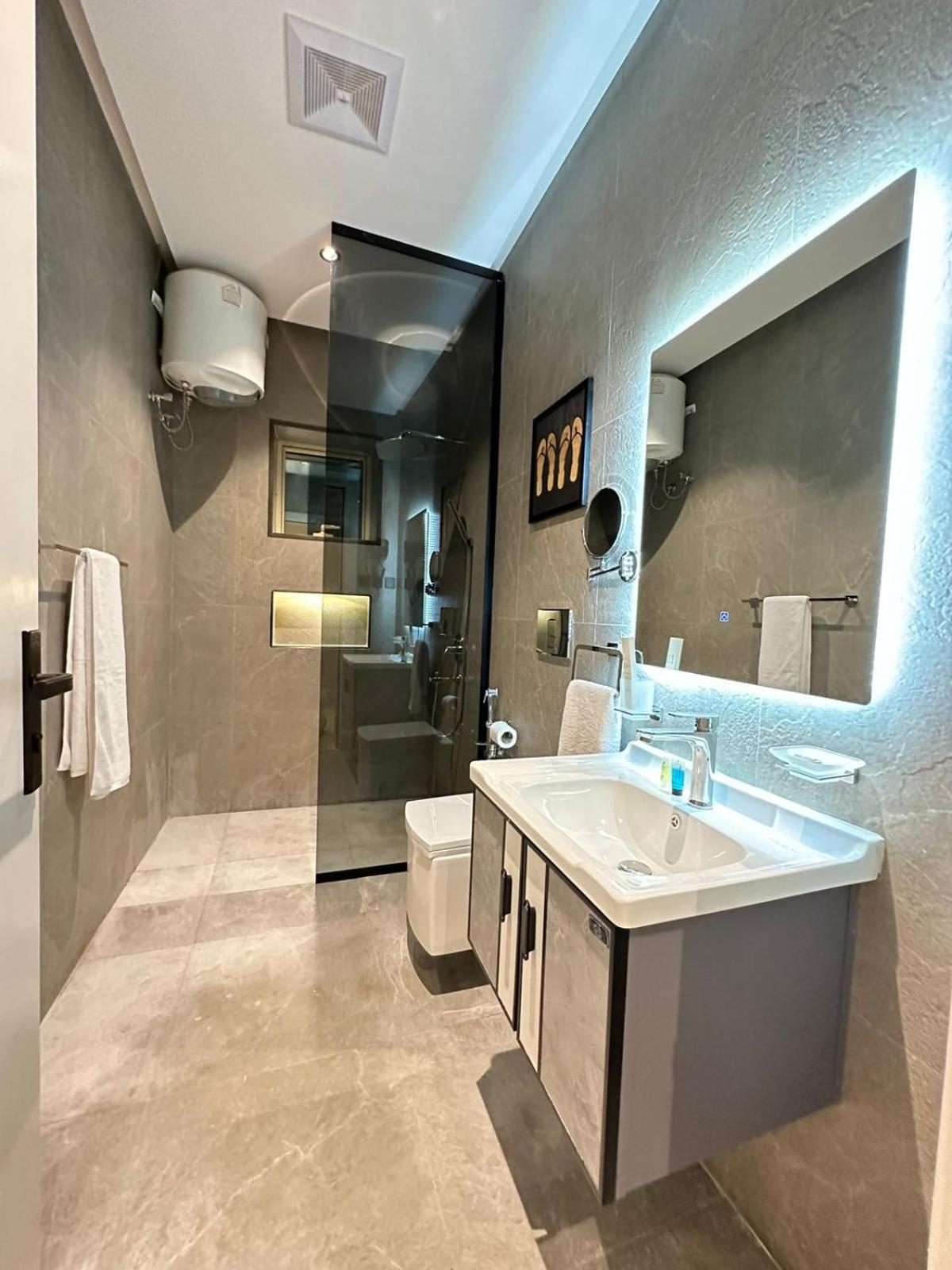 Xyz Hotel Qurtoba Riyad Extérieur photo