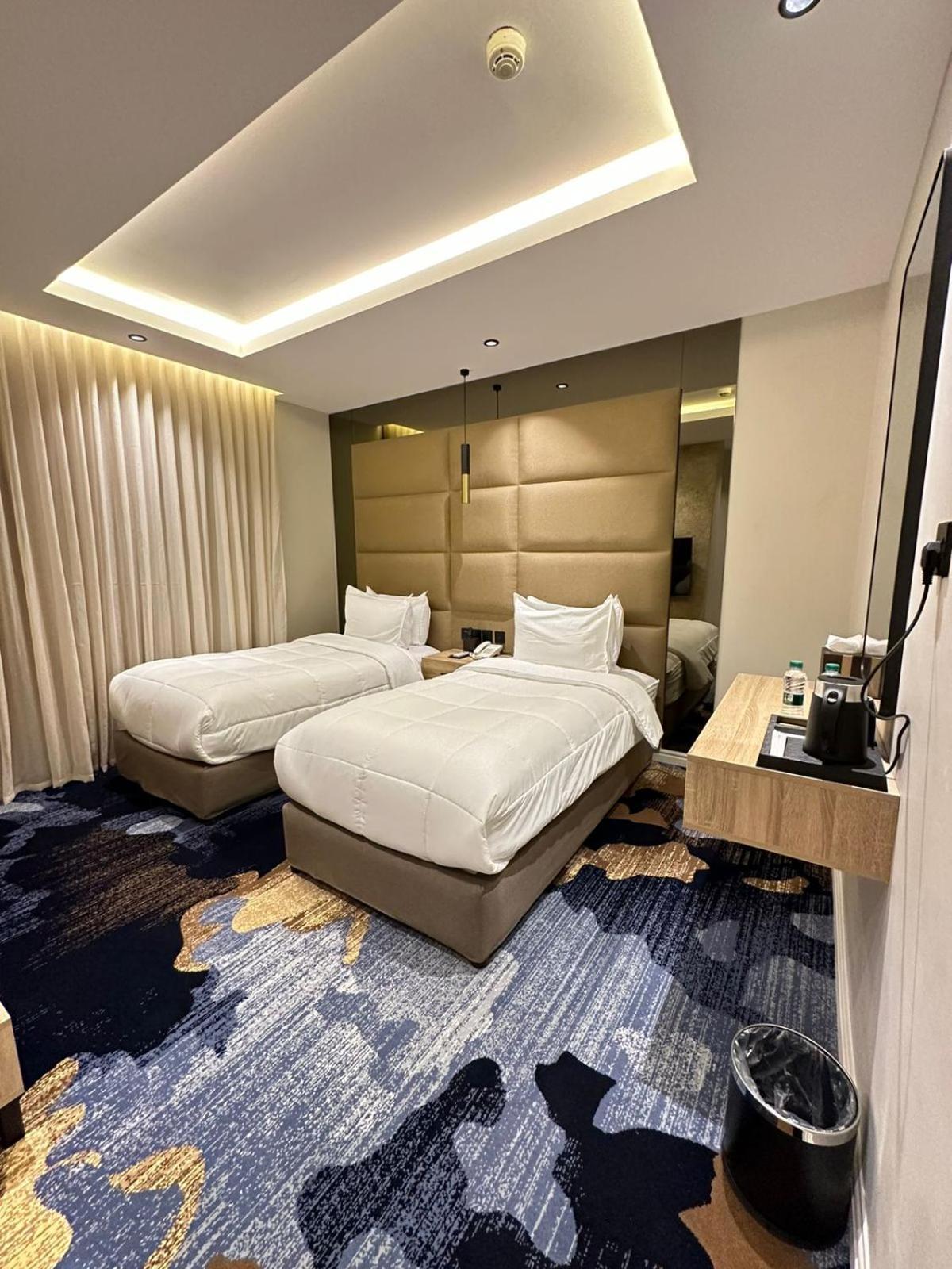 Xyz Hotel Qurtoba Riyad Extérieur photo